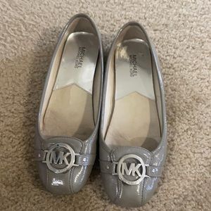 Michael kors flats